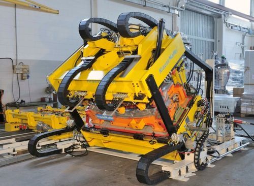 Machine de production de pièces en plastique moussé - KraussMaffei - en continu / pour l'industrie automobile