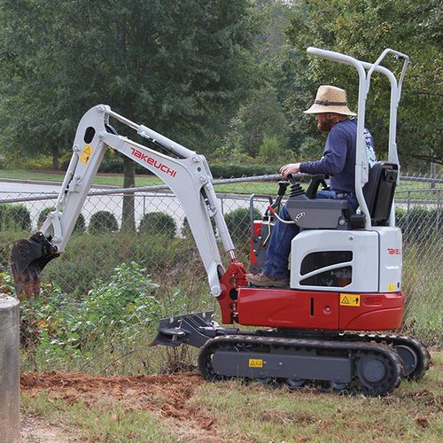 Mini pelle - TB210R - TAKEUCHI - sur chenilles / Tier 4 intermédiaire / pour chantier de construction