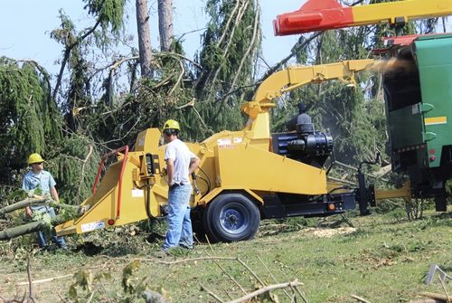 Broyeur de branches sur remorque - 160 hp (119 kW) | RC1824 - RAYCO