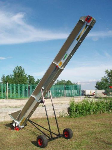 Convoyeur à bande - Evolution Sap 2000/150 - TECNOMECCANICA - incliné / pour bois / pour l'industrie du bois