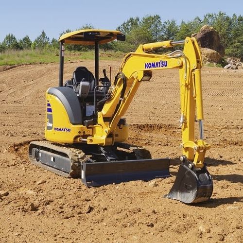 Mini pelle - PC30MR-5 - Komatsu Construction and Mining Equipment - sur chenilles / diesel