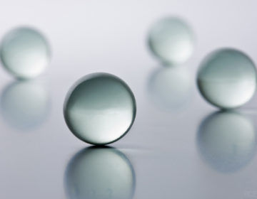 Perle en verre - SiLibeads Water - SIGMUND LINDNER - de broyage