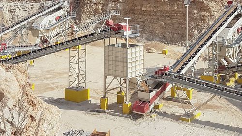 Alimentateur vibrant - MVF series - MEKA Crushing Screening and Concrete Batching Technologies - convoyeur / de bobine