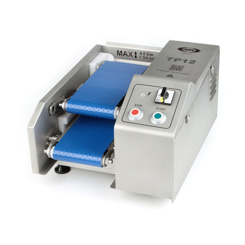 Trancheuse pour filet de poulet - TP12 - ABM company S.r.l. - automatique / à lame de scie à ruban / 230V monophasé