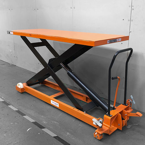 Table élévatrice à ciseaux - BOOST - Yaplex Ltd - à pédale / stationnaire / mobile