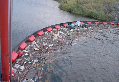 Barrage anti-pollution rigide - Ro-Fence - DESMI Pumping Technology A/S - d'huile / flottant