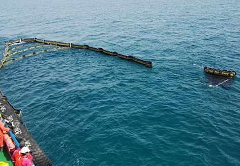Barrage anti-pollution d'huile - Ro-Kite - DESMI Pumping Technology A/S - flottant