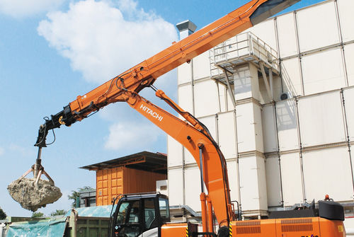 Pelleteuse à bras téléscopique - ZX330LC-5G CTA - Hitachi Construction Machinery Europe - lourde / sur chenilles / pour chantier de construction
