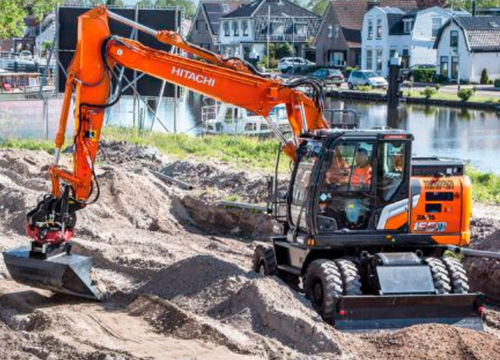Pelleteuse intermédiaire - ZX155W-7 - Hitachi Construction Machinery Europe - à roues / diesel / pour chantier de construction