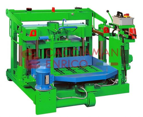 Machine de fabrication de blocs en béton - CE 100 - CACCIAMANI - automatique / manuelle