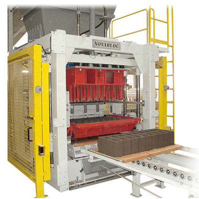 Machine de fabrication de blocs en béton - Novabloc - POYATOS - automatique