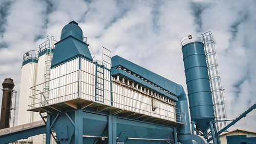 Système de filtration à vide - E-mak - à gasoil / de poussières / automatique
