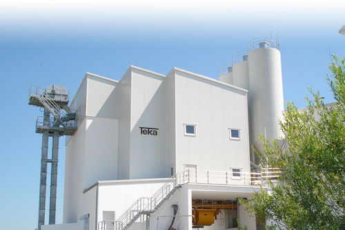 Centrale à béton stationnaire - TEKA - compacte