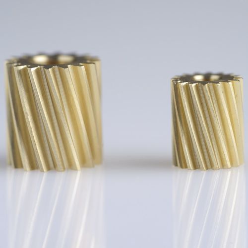 Engrenage cylindrique - Tornomatic Pontirolo srl - à denture hélicoïdale / en plastique / en laiton