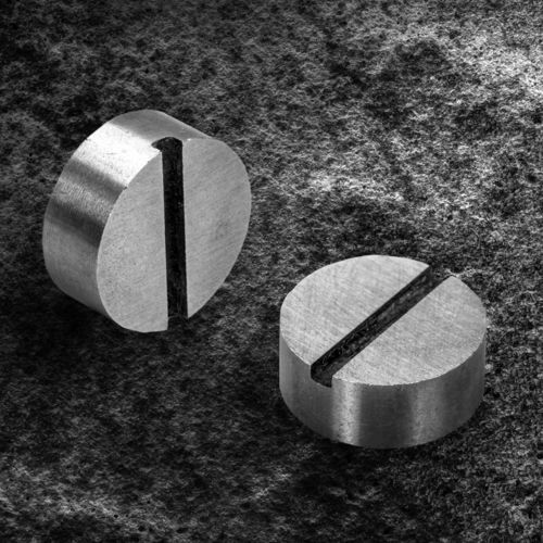 Aimant en AlNiCo - LN9 - United magnetics co., ltd - en AlNiCo coulé / de maintien / pour applications automobiles