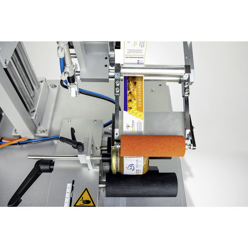 Système d'étiquetage semi-automatique - TNC-DS - b+b Automations- und Steuerungstechnik GmbH