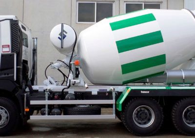 Bétonnière sur camion - FH70 - Frumecar