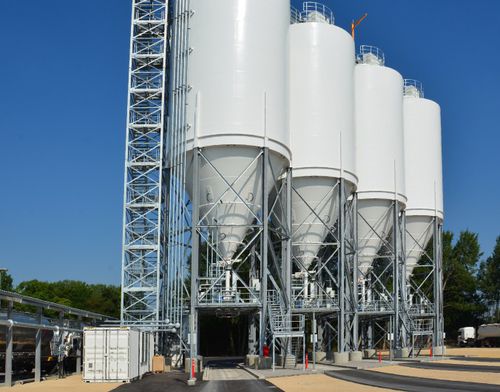 Silo soudé - Kurz Silo systeme - à fond conique / boulonné / en métal