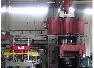 Presse pour le moulage - LDP120MN/3/PR/D - Tech Euroengineering - hydraulique / automatique / à chaud