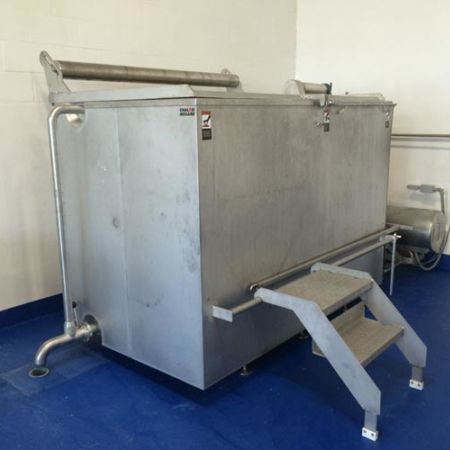 Machine de lavage automatique - CHALON MEGARD - pour l'industrie agroalimentaire / avec rinçage / avec désinfection