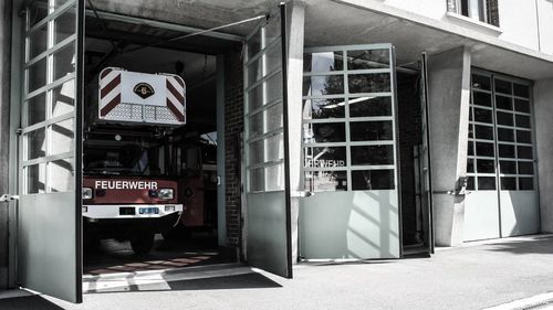 Driver de grille - Industrial - Gilgen Door Systems AG