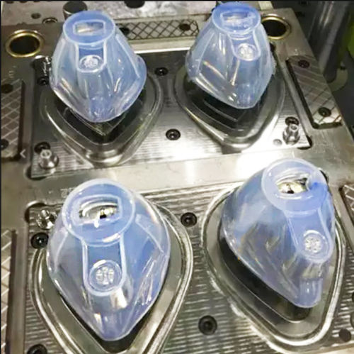 Moule d'injection plastique multi-empreintes - SANTSAI MACHINERY - à canaux chauds / pièces techniques / petites séries