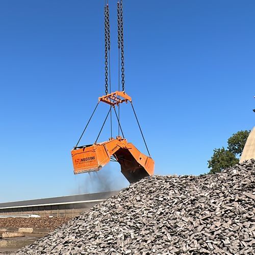 Benne preneuse hydraulique - environmental - Negrini