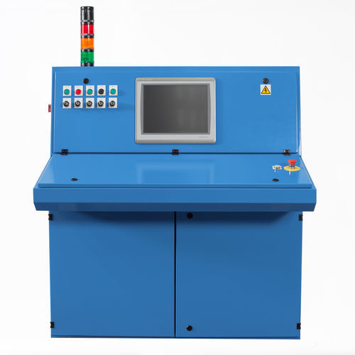 Appareil de chauffage par induction pour pièces - Thermatool Europe - pour traitement thermique / 400V