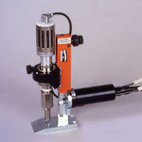 Machine à découper ultrasons