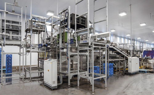 Système de vidange pour l'industrie agroalimentaire - ICOEL S.r.l. - de boîtes