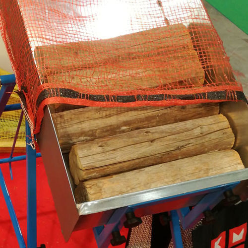 Système de remplissage manuel - KUKU International Packaging srl - de sacs / pour bois / gravitaire