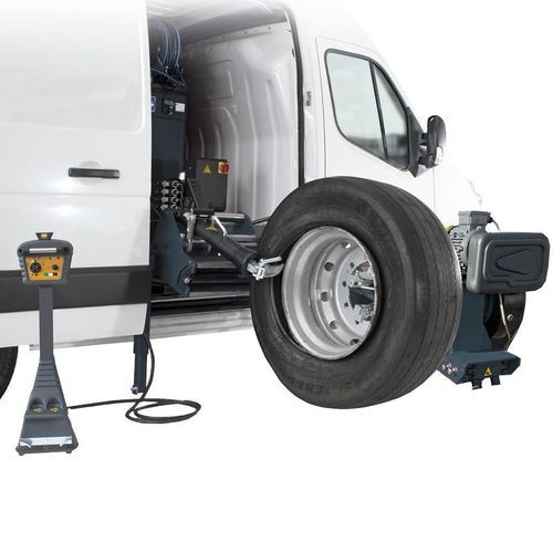 Démonte-pneu pour camions - megamount 2-26T - Hofmann Megaplan GmbH - semi-automatique / horizontal / électrohydraulique