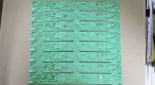 Circuit imprimé - CEM1 - ExPlus