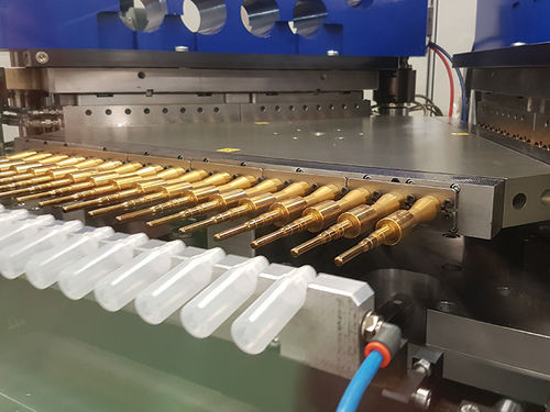 Injection-soufflage thermoplastique - HTP Europe - pour l'électronique / EN 9100 / ISO 9001