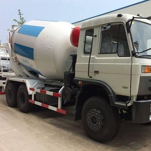 Camion malaxeur pour le béton - CLW GROUP - à moteur diesel / à faible émission CO2