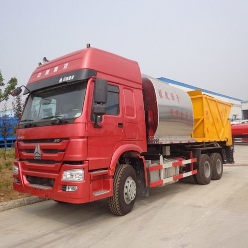 Épandeuse de liant montée sur camion - Sinotruk 10000L - CLW GROUP
