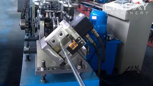 Profileuse pour volet roulant - WUXI LINBAY MACHINERY CO.,LTD
