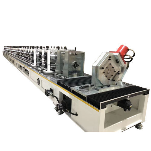 Profileuse pour meuble étagère - WUXI LINBAY MACHINERY CO.,LTD