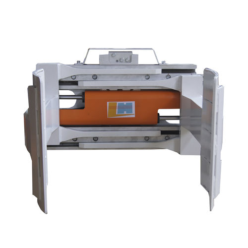 Pince de manutention pour chariot élévateur - LTJ -B - Longhe Intelligent Equipment Manufacturing Co.,Ltd - pour pneus