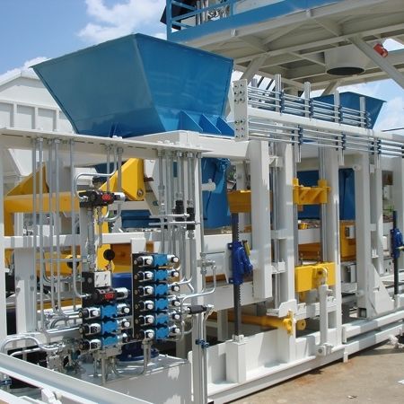 Machine de fabrication de blocs en béton - R-1000 - Scandinavian UK Machines AB - stationnaire
