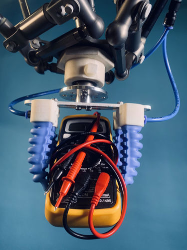 Pince de préhension pneumatique - SoftGripping - parallèle / à 4 mâchoires / pour robots industriels