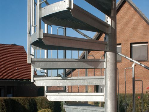 Escalier en colimaçon - LG EXPRESS - Lichtgitter GmbH - en acier galvanisé