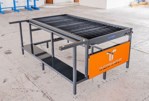 Table de coupe à eau - Thermacut, k.s. - pour métaux / plasma