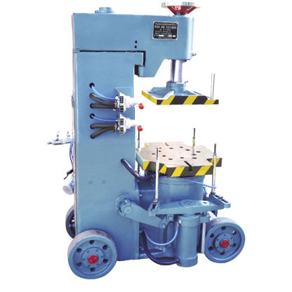 Presse à injecter horizontale - Z14  - Qingdao Binhai Jincheng Foundry Machinery Co., Ltd. - hydraulique / pour résines à deux composants / pour la micro-injection