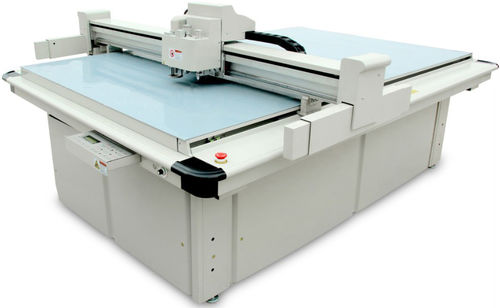 Machine de découpe à couteau - DCZ70 series  - Shanghai Xinao Industrial Co., Ltd. - pour mousse / pour PVC / pour papier