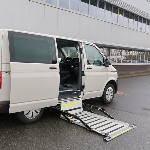 Hayon élévateur repliable - DH-CH104.03 - Dhollandia - à montage latéral / pour fauteuil roulant / pour personne à mobilité réduite