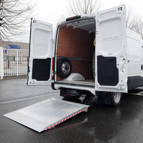 Hayon élévateur rétractable - DH-LSP.10 series - Dhollandia - pour fourgon