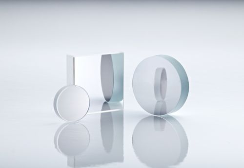 Composant optique arsénure de Gallium (GaAs) - Knight Optical (UK) Ltd