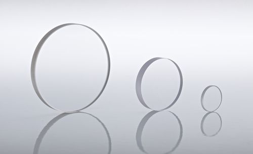 Composant optique en fluorure de magnésium (MgF2) - Knight Optical (UK) Ltd