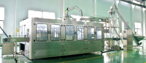 Ligne de remplissage automatique - Jiangsu Zhongyin Machinery Co., Ltd. - de fûts / d'eau micro-filtrée / pondérale